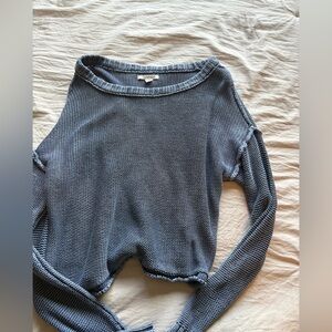 American Eagle off the shoulder sweater